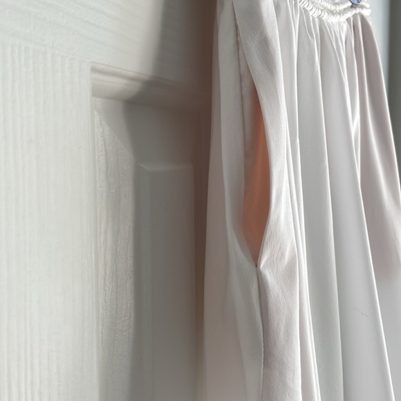 White maxi skirt. NWT - Picture 4 of 6